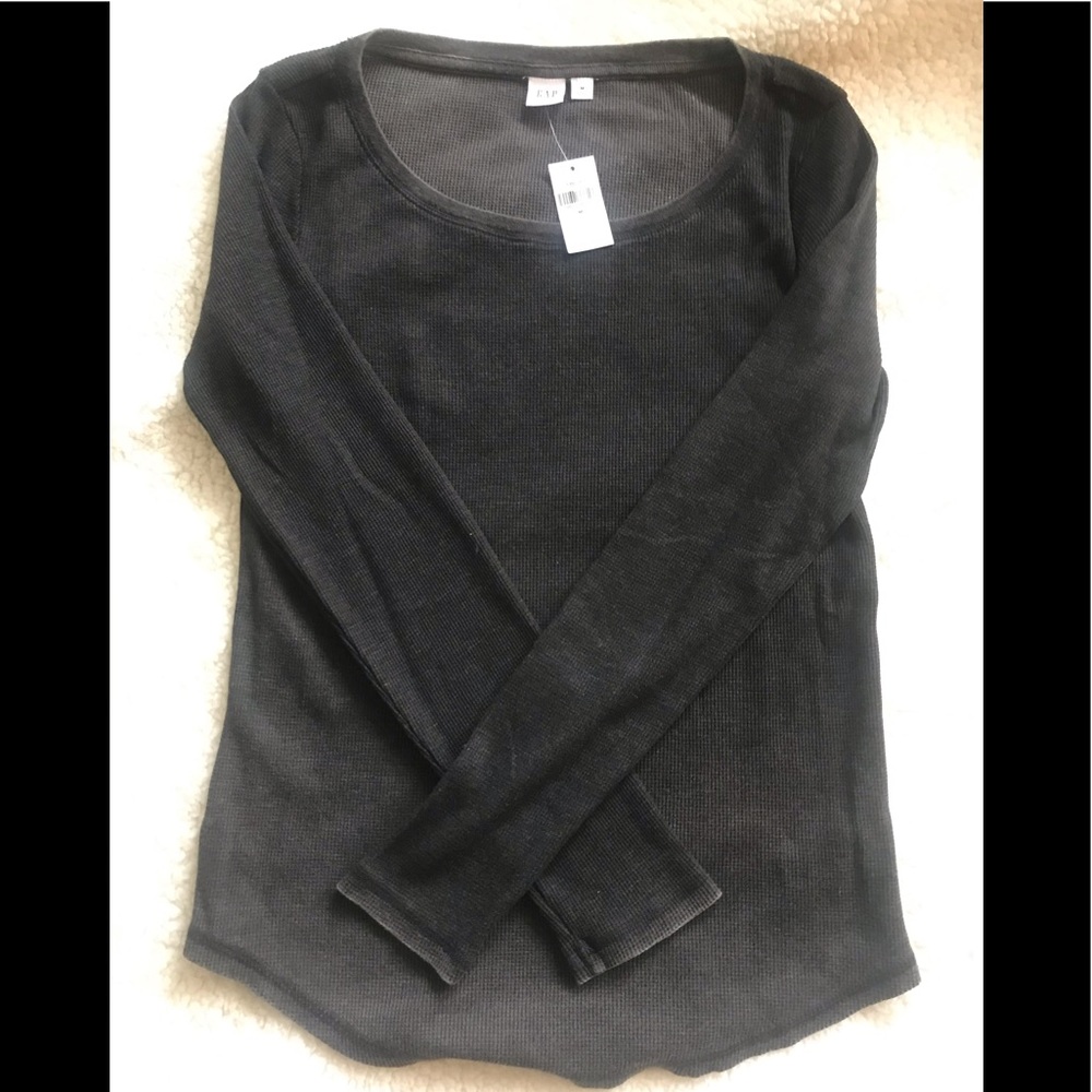 Reserved for Melissacb47🌟2 BNWT GAP Waffle long sleeve tops🌟